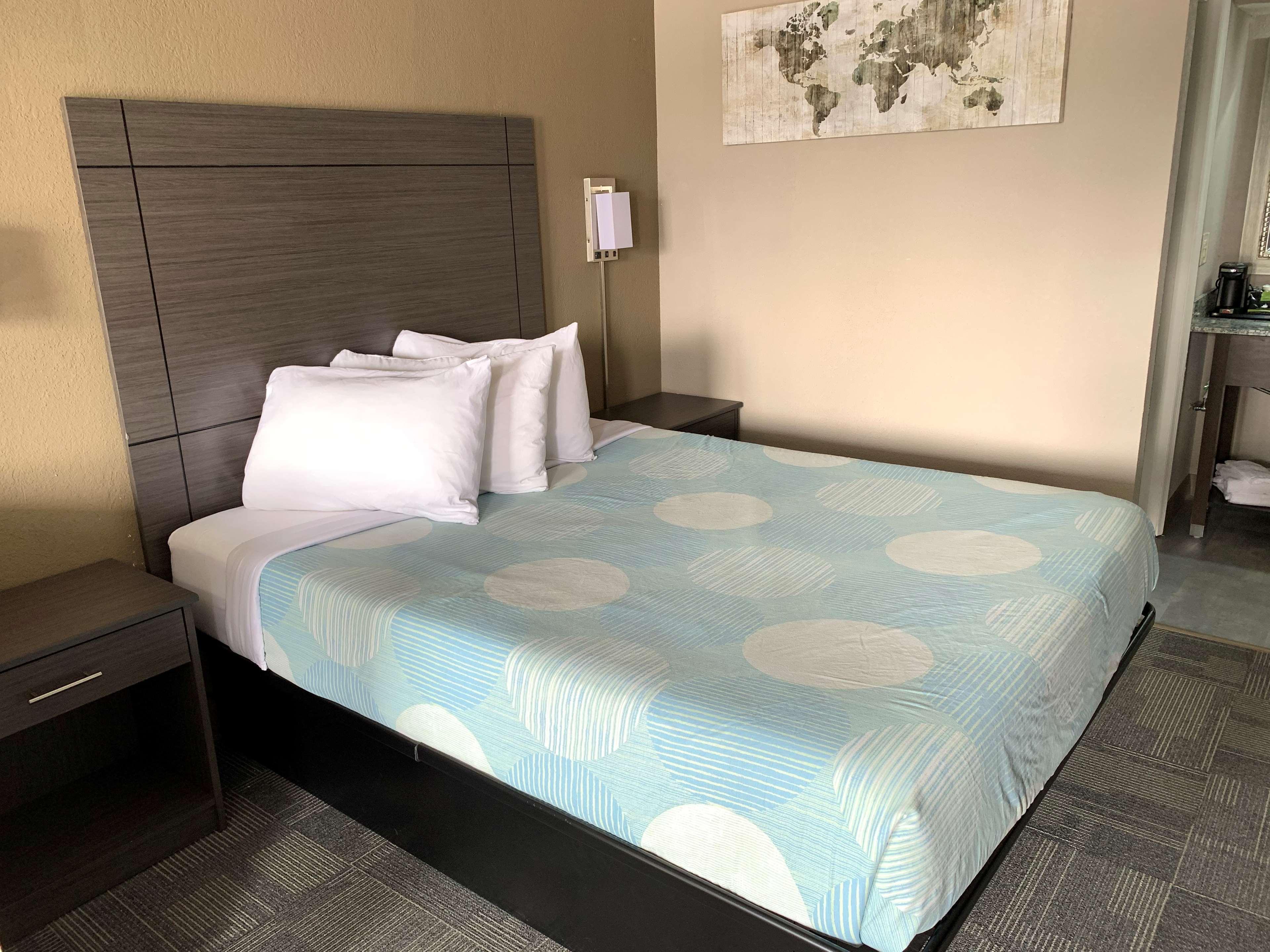 Surestay By Western 3* Olathe